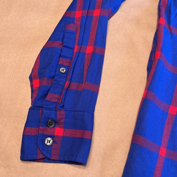 Women’s J Crew Boy Fit Flannel Shirt Size Small Blue and Red - Picture 6 of 8